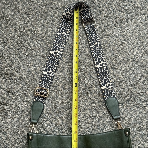 Green Crossbody Shoulder Bag - Picture 10 of 11